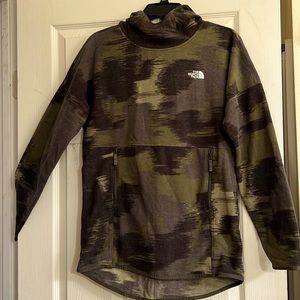 The North Face Women's TKA Glacier Pullover Hoodie